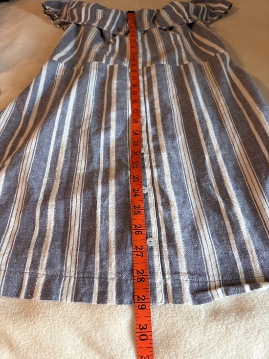 Hollister Navy and White Striped Off-Shoulder Cotton/Linen Dress. Size Large - Picture 7 of 7